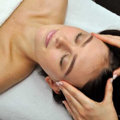 Japansk lifting og ansigtsmassage